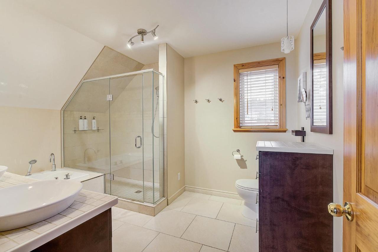 Gorgeous View 10 Min To Massif Hot Tub And Garage Baie-Saint-Paul Exterior foto